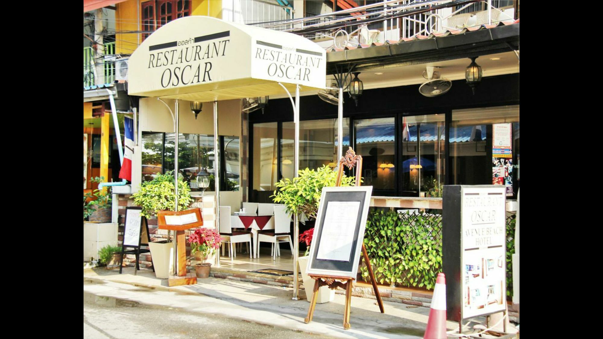 Avenue Beach Hotel 좀티엔 비치 외부 사진